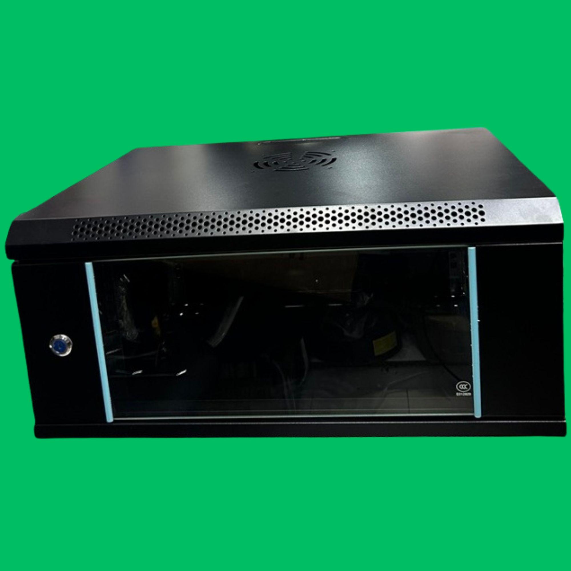 4U Network Cabinet (600x450x280mm, Wall-Mount)