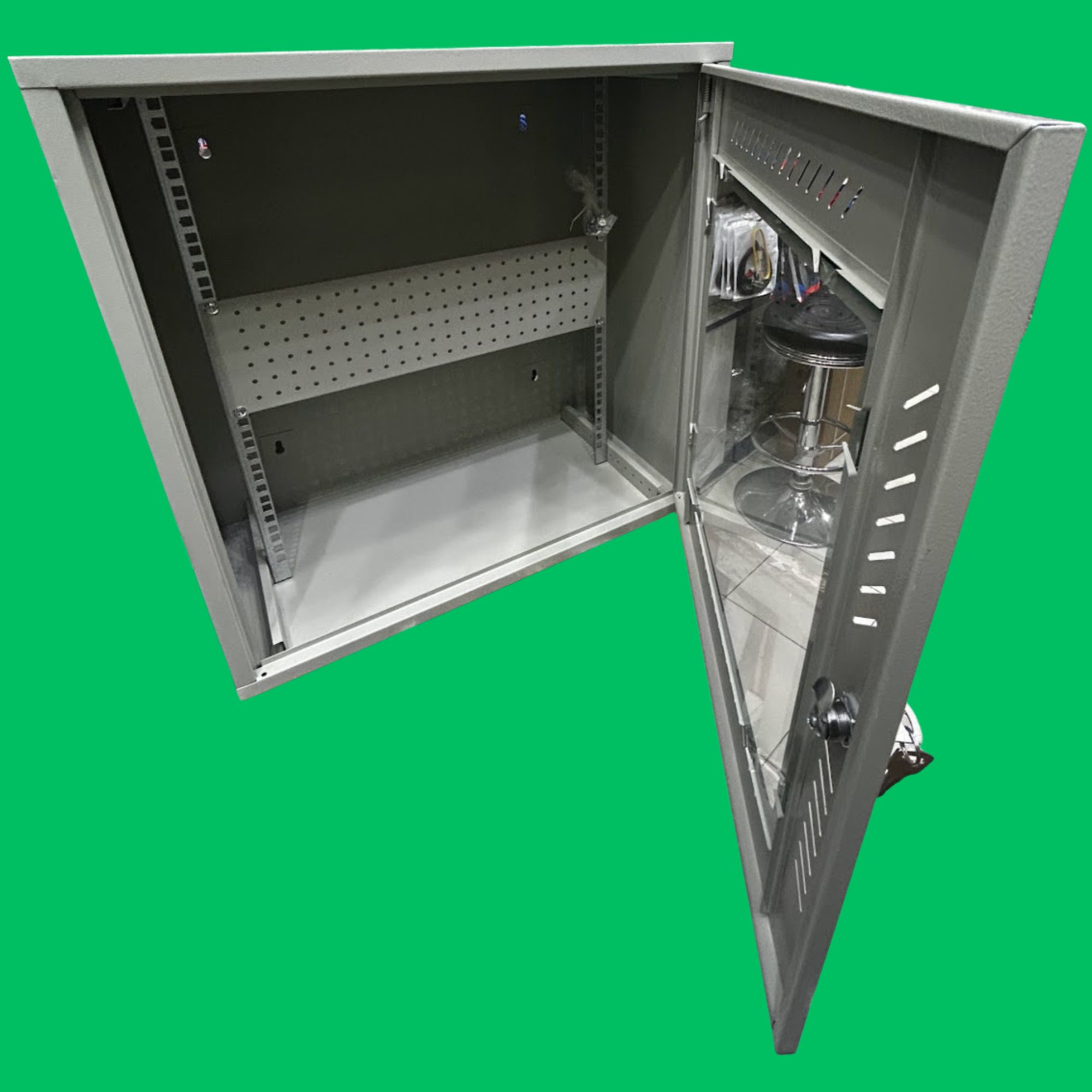 Internal mounting layout view