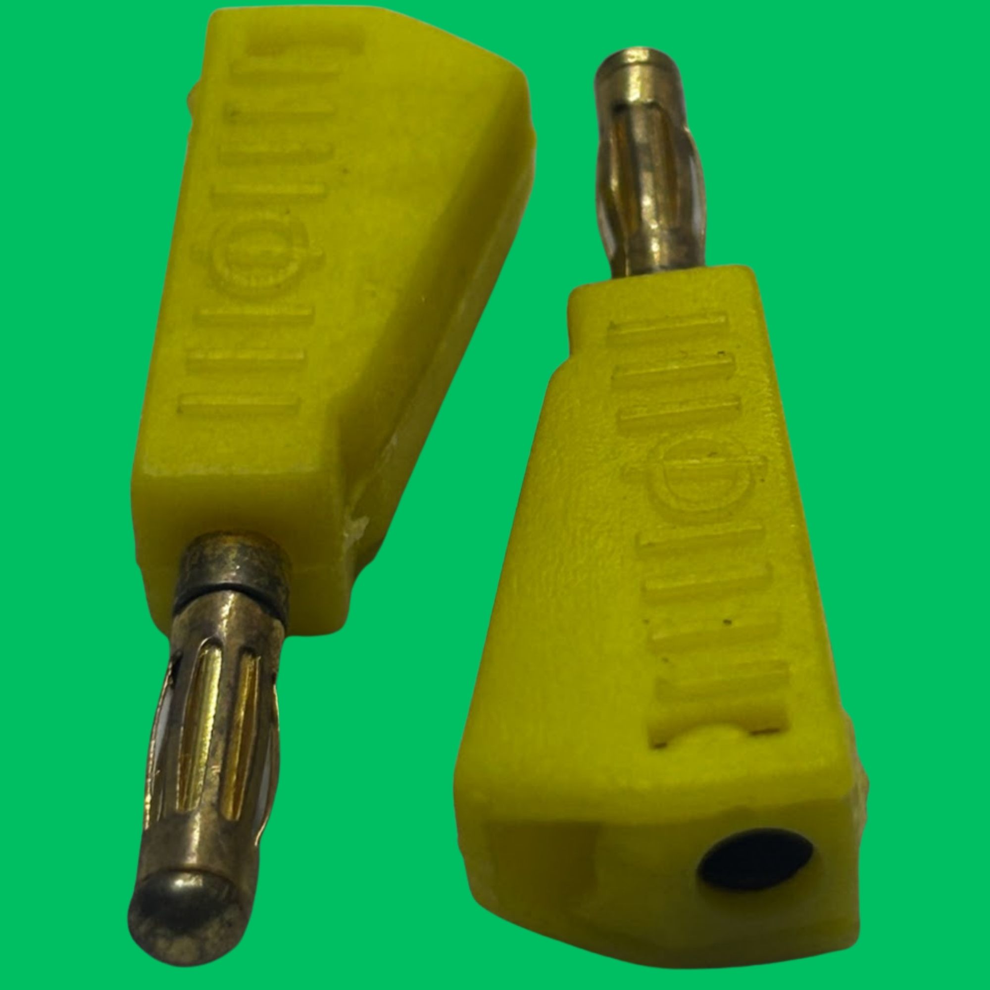 Banana 4mm Male Stackable Plug (Yellow-Gold)