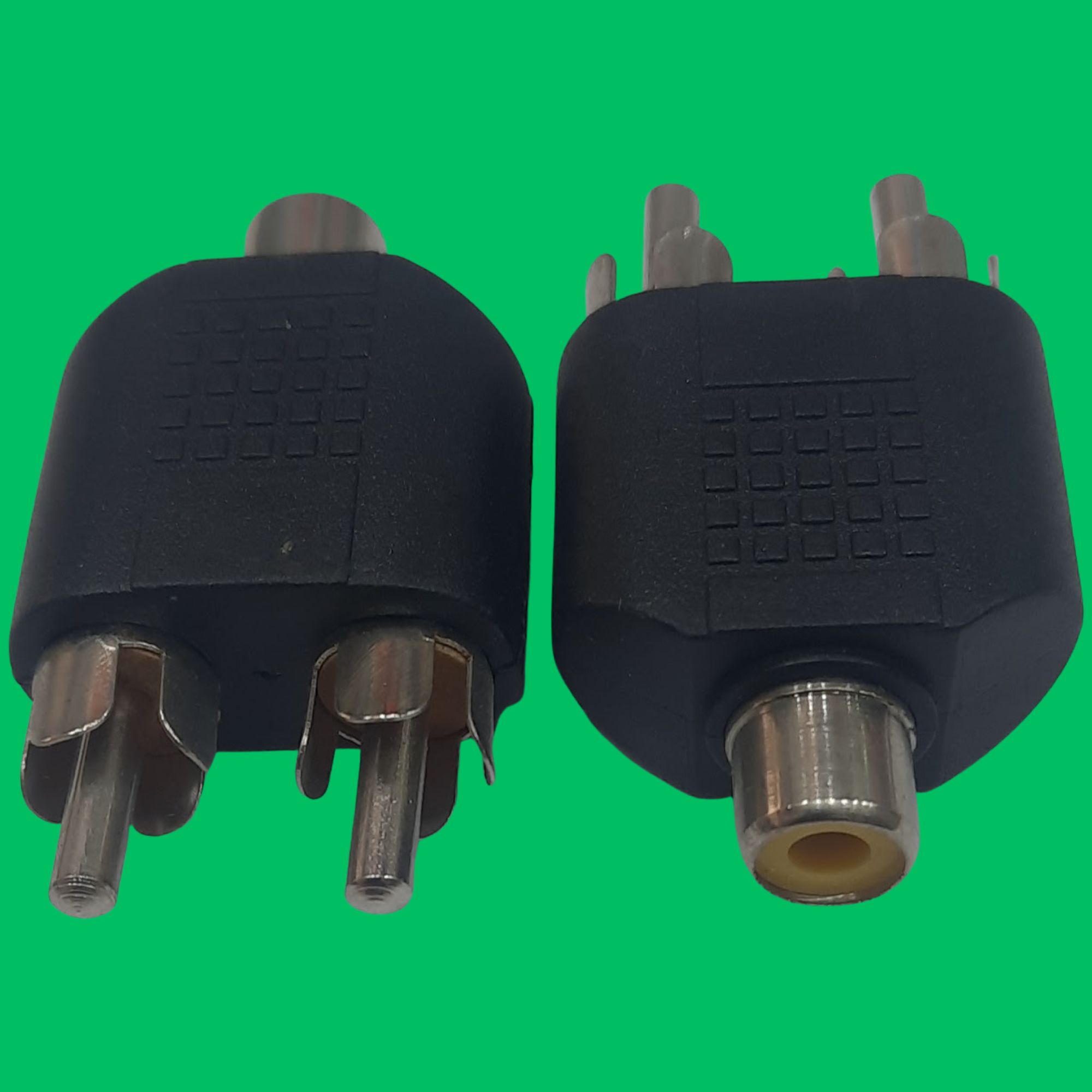 RCA Female to 2x RCA Male Y-Splitter (Black-Silver)