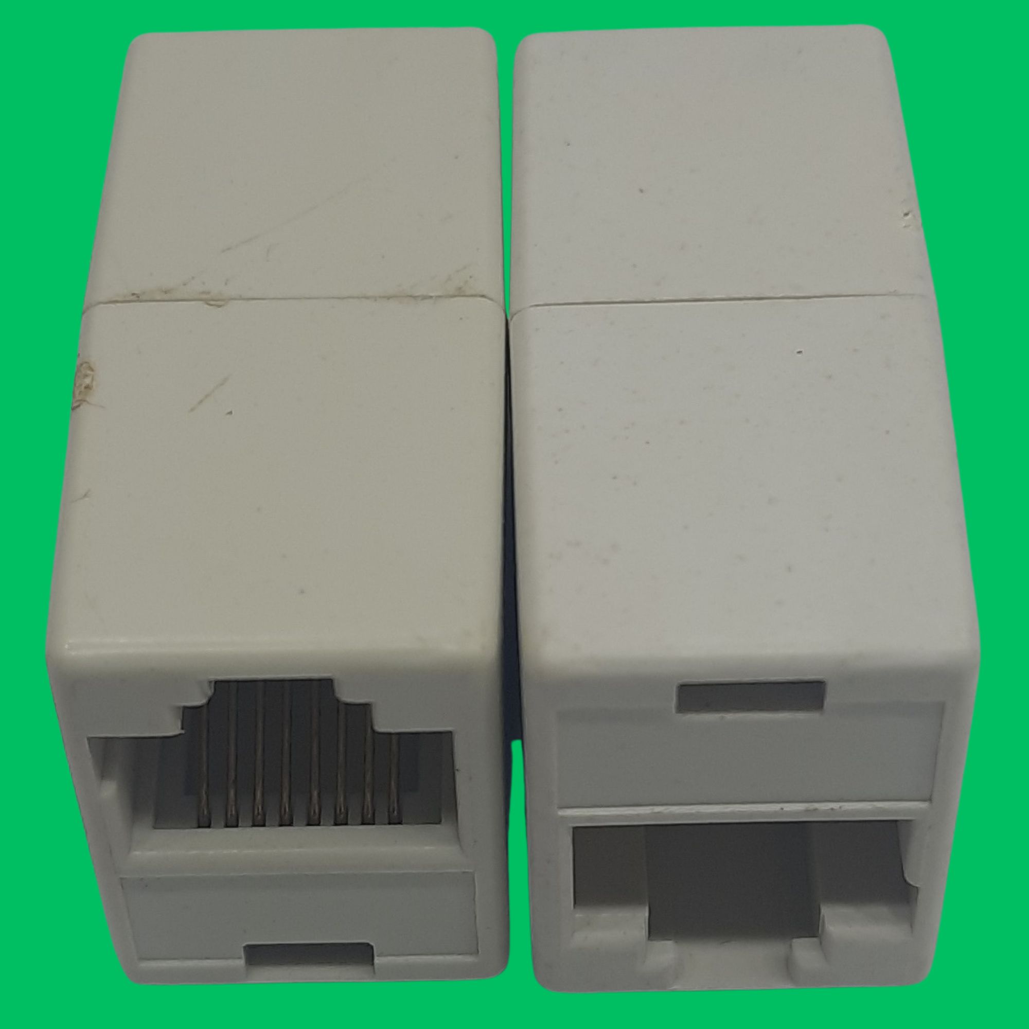 Cat5e/Cat6 RJ45 Female Coupler (Beige)