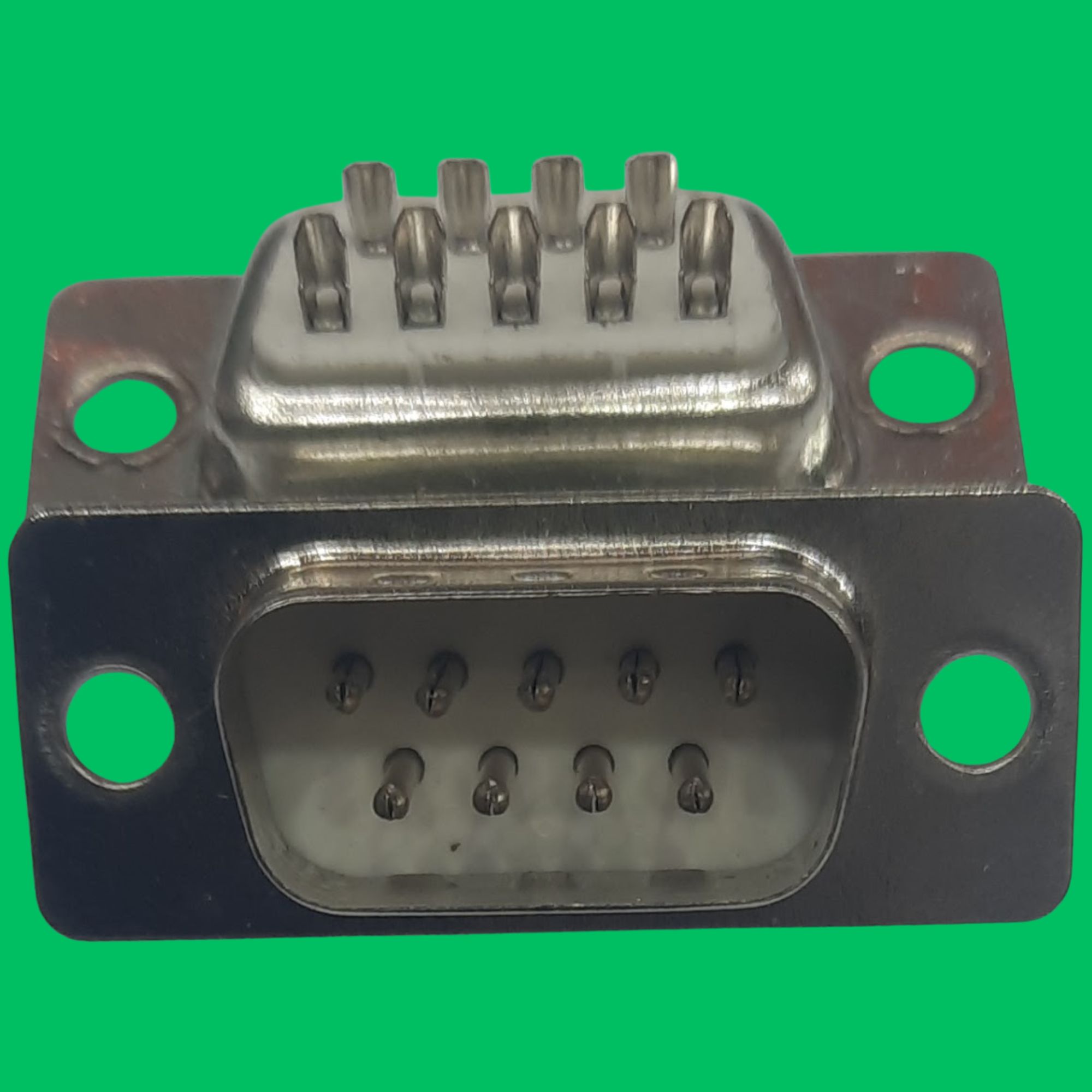DB9 Male Panel Solder Plug (White-Silver)