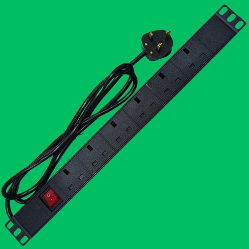 6-Way UK-Type PDU (Metal, Black)